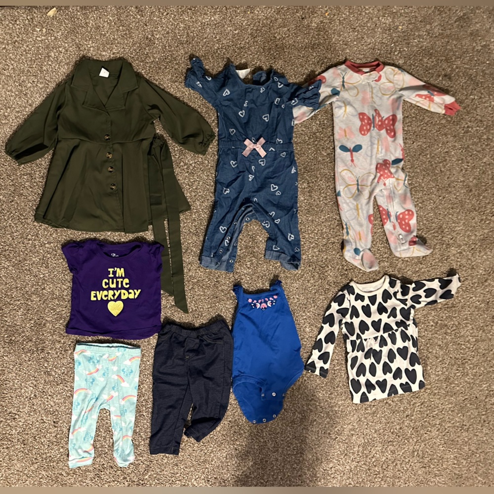 Baby girl clothes 6-9 months